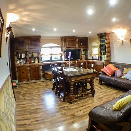 Peaks Rural Bed and breakfast 3*